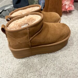 Ugg mini platform boots
